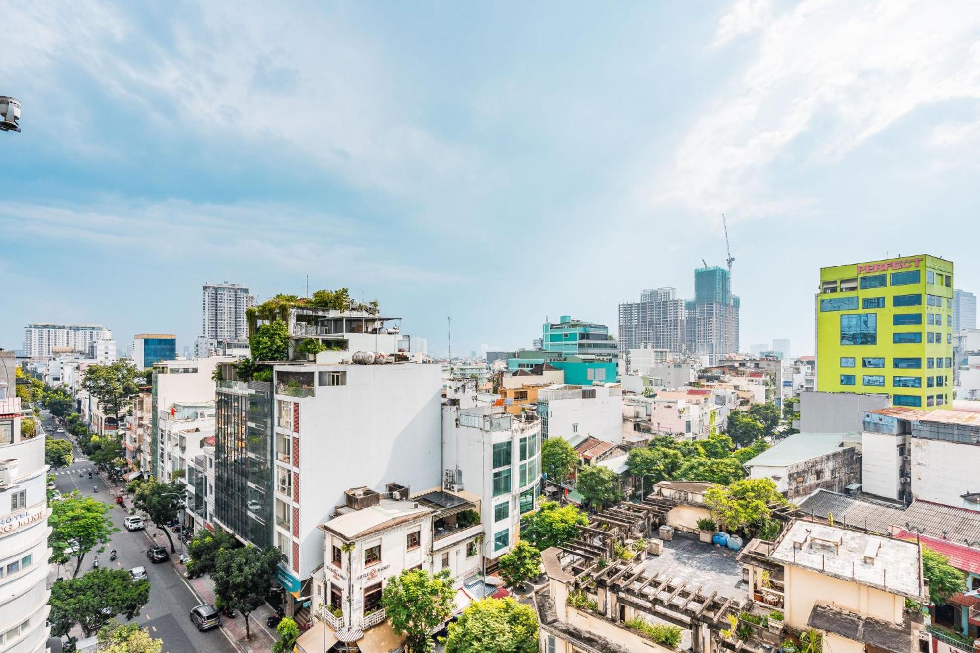 Amy Ben Thanh Tower Хошимин Экстерьер фото